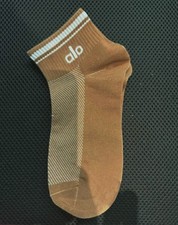Size L ALO Yoga Half-Crew Sock All Seasons Athletic Sock Brown -New without tags