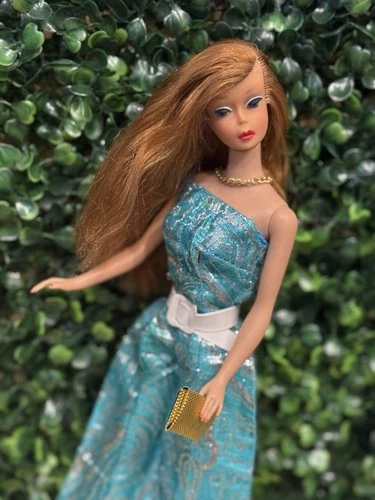 Vintage 1960s Retouched Barbie Swirl Ponytail Titian #850 w/ Mod Outfit Japan