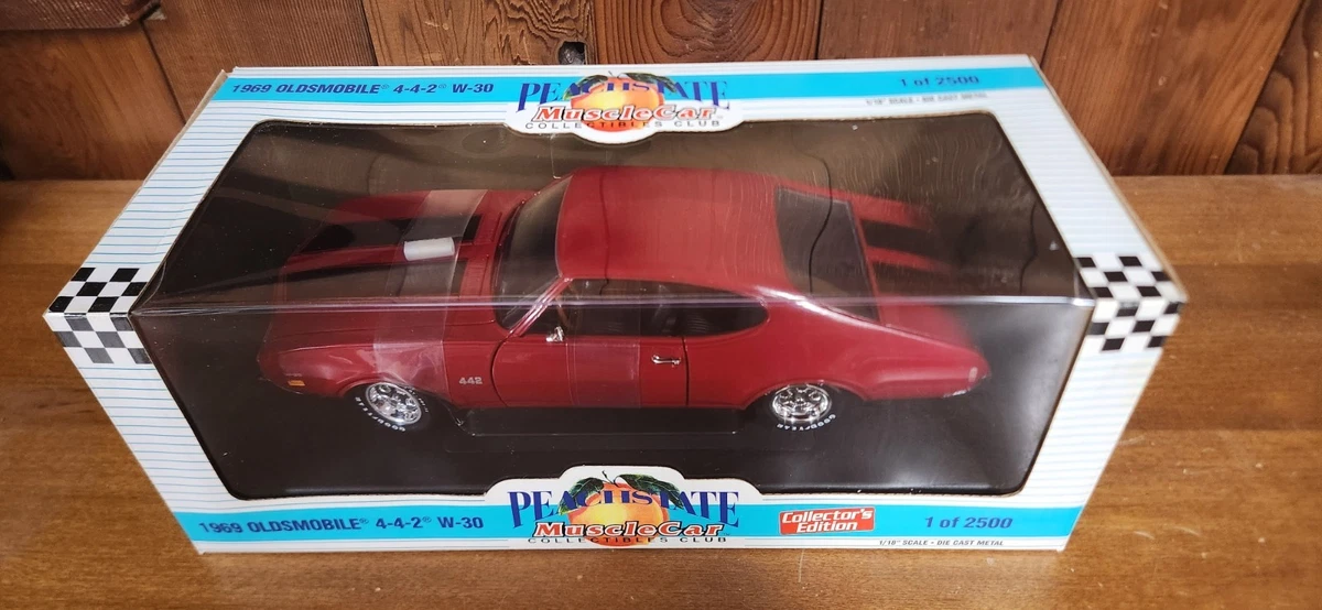 Ertl Oldsmobile 442 Oldsmobile Contemporary Manufacture Diecast