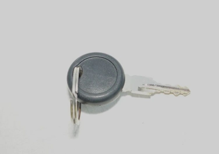 2021 21-23 Moto Guzzi V7 conjunto de trava de pedra interruptor de ignição tampa de gás combustível com chave - Imagem 3 de 4