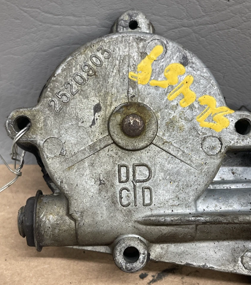 Chrysler Fifth Avenue 1983 motor de ventana eléctrica derecha OEM Foto 3 de 4