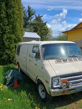 1975 Dodge B200 