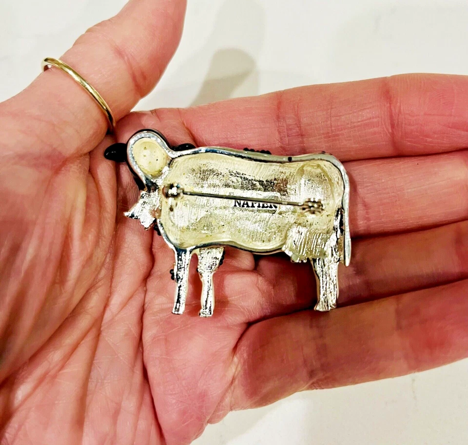 Vintage NAPIER Cow Brooch Pin White and Black Enamel, Gold Rhinestones, EUC - Image 2 of 4