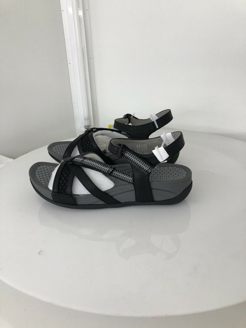 baretraps debera sandals