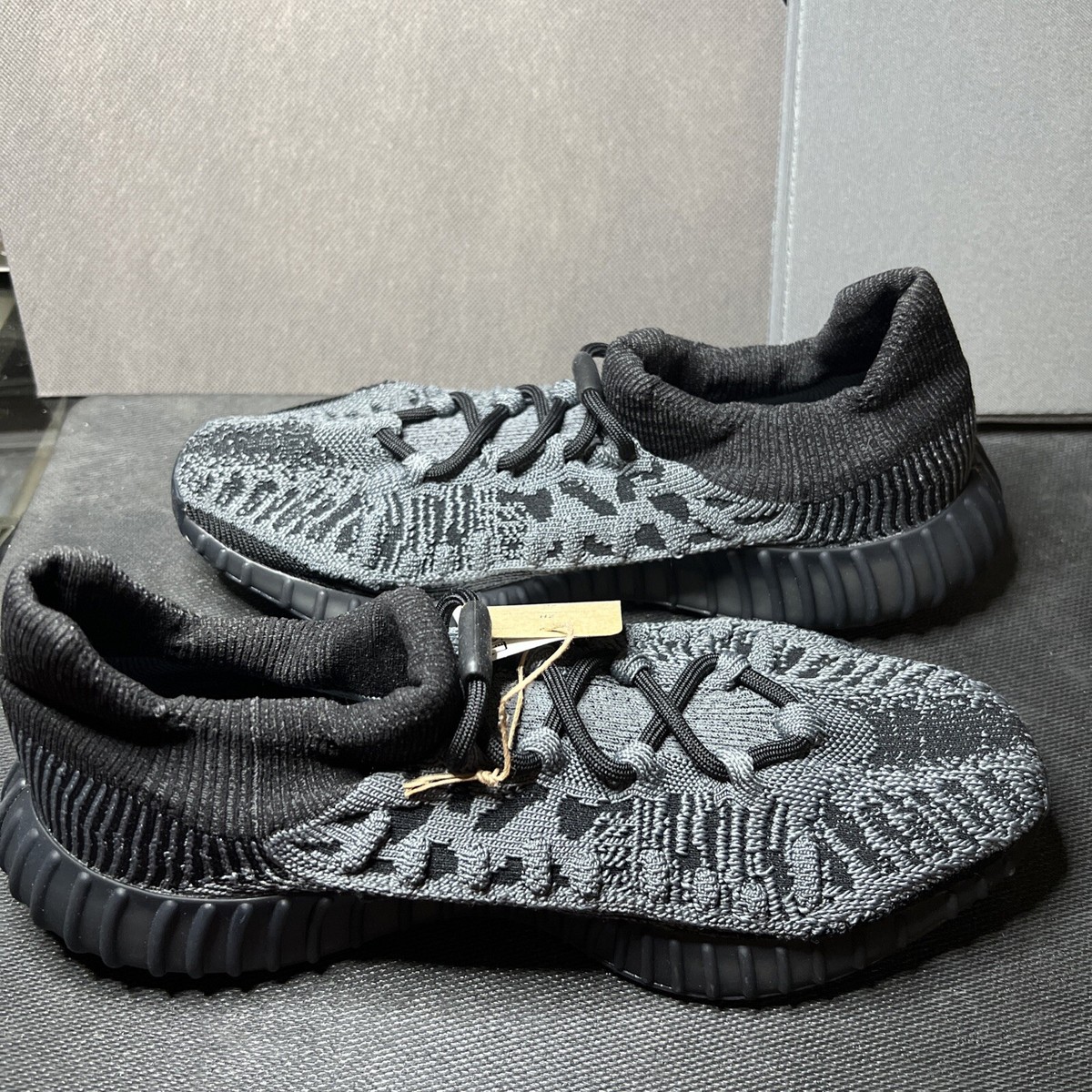 Adidas Yeezy Boost 350 V2 CMPCT Slate Onyx Size 8 Article: IG9606