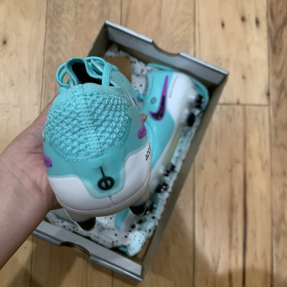 Nike Tiempo Legend 10 Elite SG-PRO Turquoise DV4329-300 Size 5.5M/7W Nike Tiempo Legend 10 Elite SG-PRO PLAYER EDITION Peak Ready  main image 2