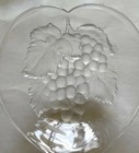 Vintage Rare Set (4) Glass Heart Shape Fruit Dishes, Embossed Frosted Fruits — photo 4