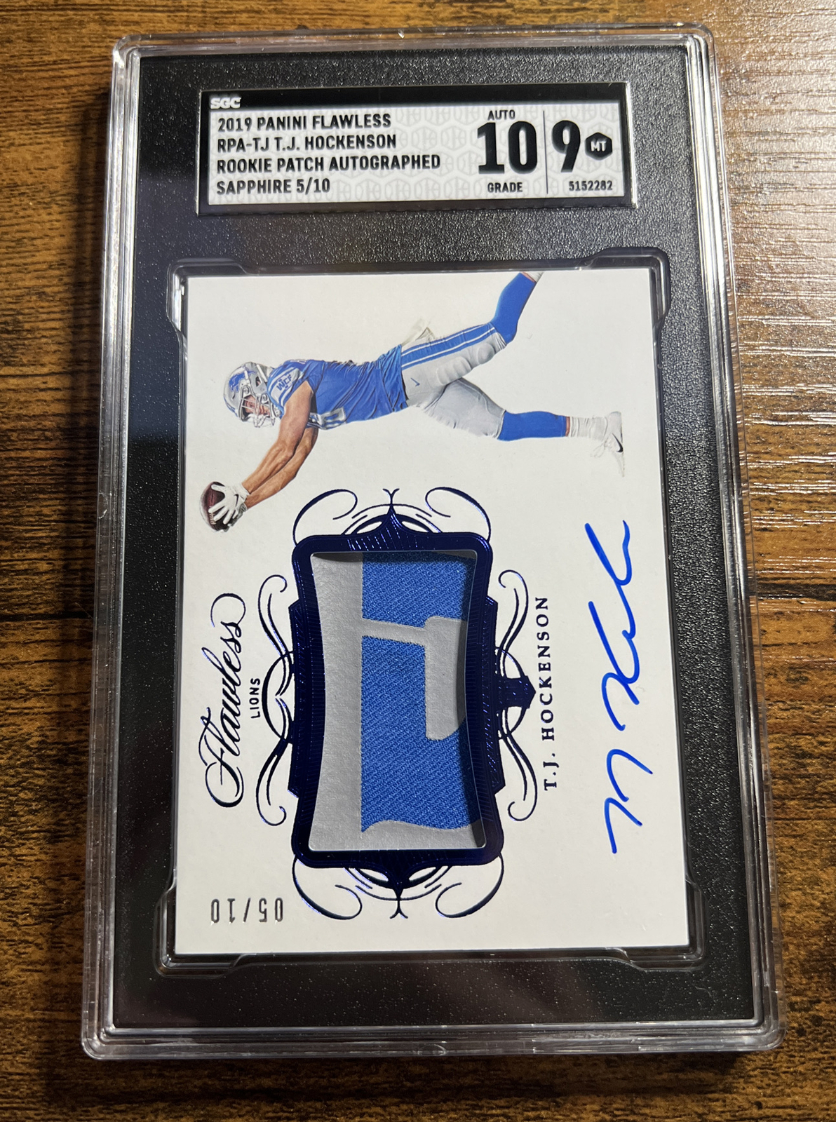 TJ Hockenson Panini Flawless Rookie Patch Autographs #RPATJ Silver