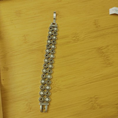 Brighton Silver Tone Bracelet Vintage Unique Crystals Link  display picture 3