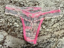 True Vintage Victoria's Secret NWT All Lace Thong Panties Small Pink/Grey Stripe