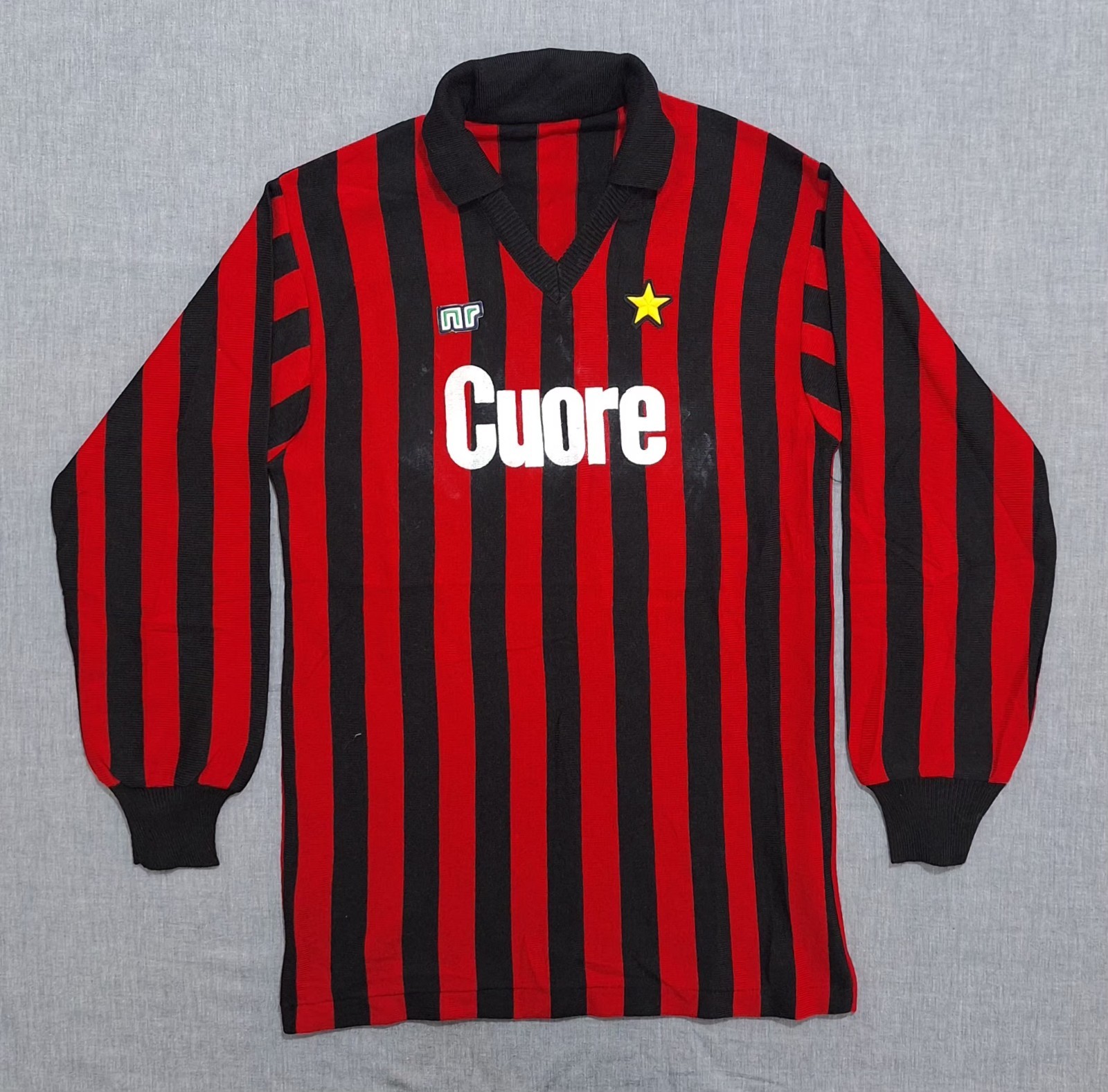 Vintage 80s AC Milan Football shirt NR soccer Jersey size 46 fits S