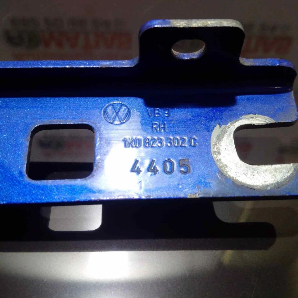 1K0823302C CAPÓ / 34839 / 128177 PARA VOLKSWAGEN GOLF V BERLINA 1K1 R32 Foto 3 de 4