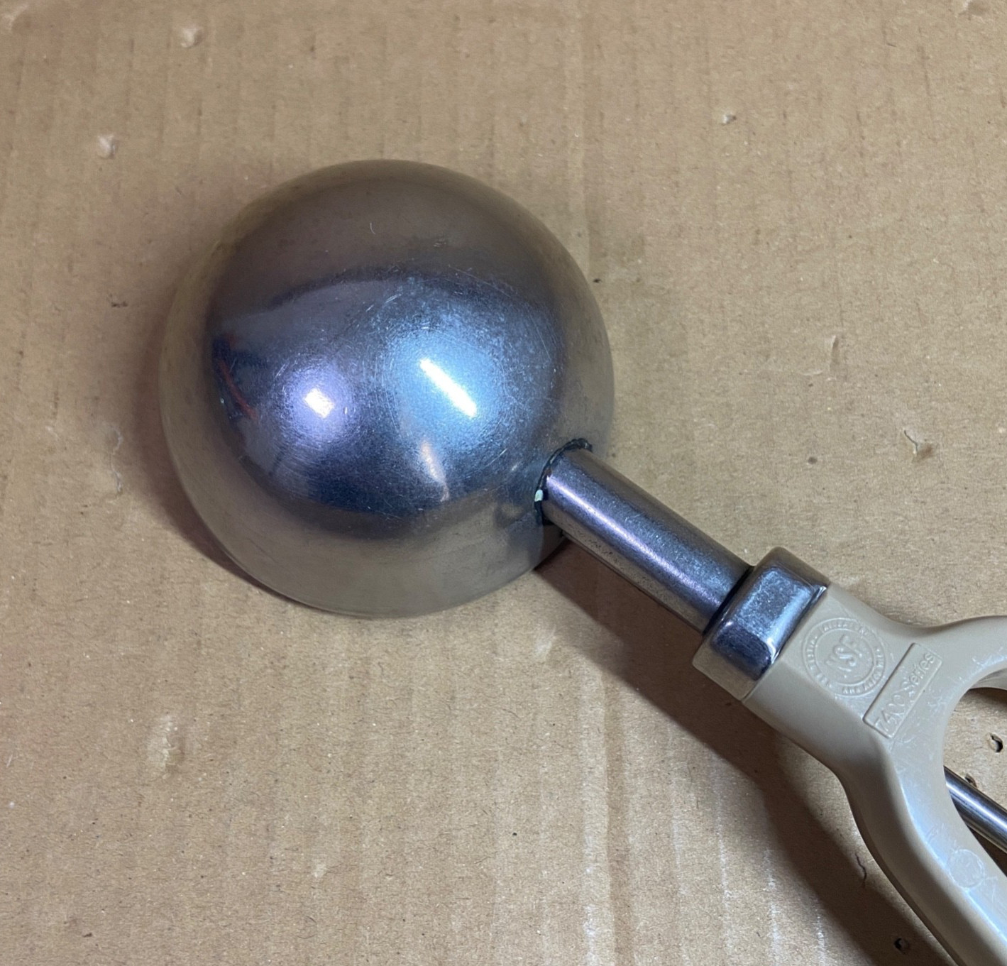 Rubbermaid 7400 Ice Cream Scoop Squeeze Handle Vintage