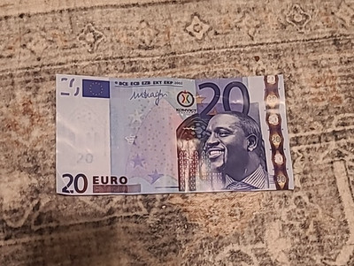 *LIMITED (ONLY 1 LEFT)* Akon Concert Money