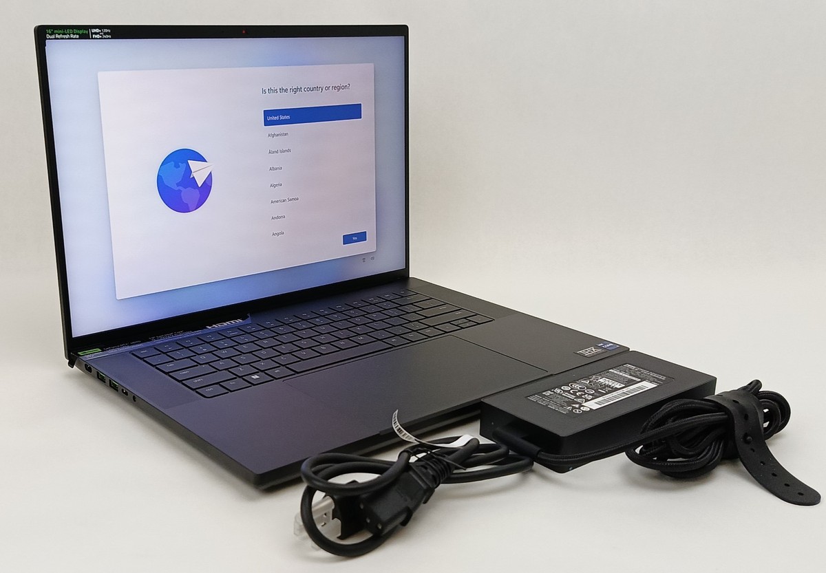 Razer Blade 16