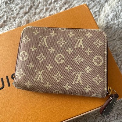 Louis Vuitton Monogram Coin Case