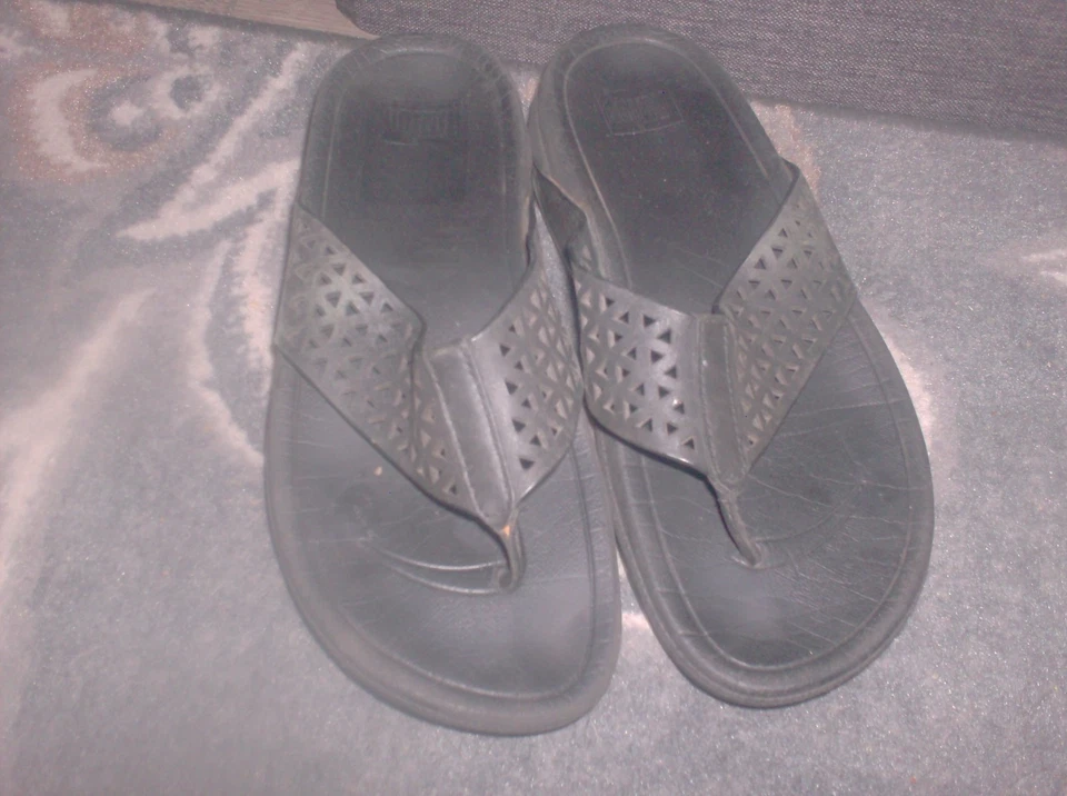 Sandalias chanclas Fitflop para mujer talla US 7 Foto 2 de 3