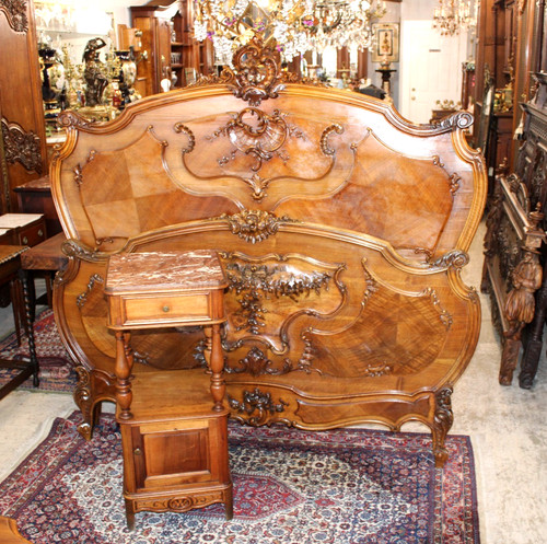 French Antique Carved Walnut Louis XV Queen Size Bed & Nightstand | Bedroom Set