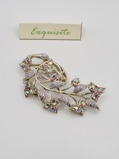 Beautiful Vintage Jewellery Exquisite Enamel Flower Brooch Broach.
