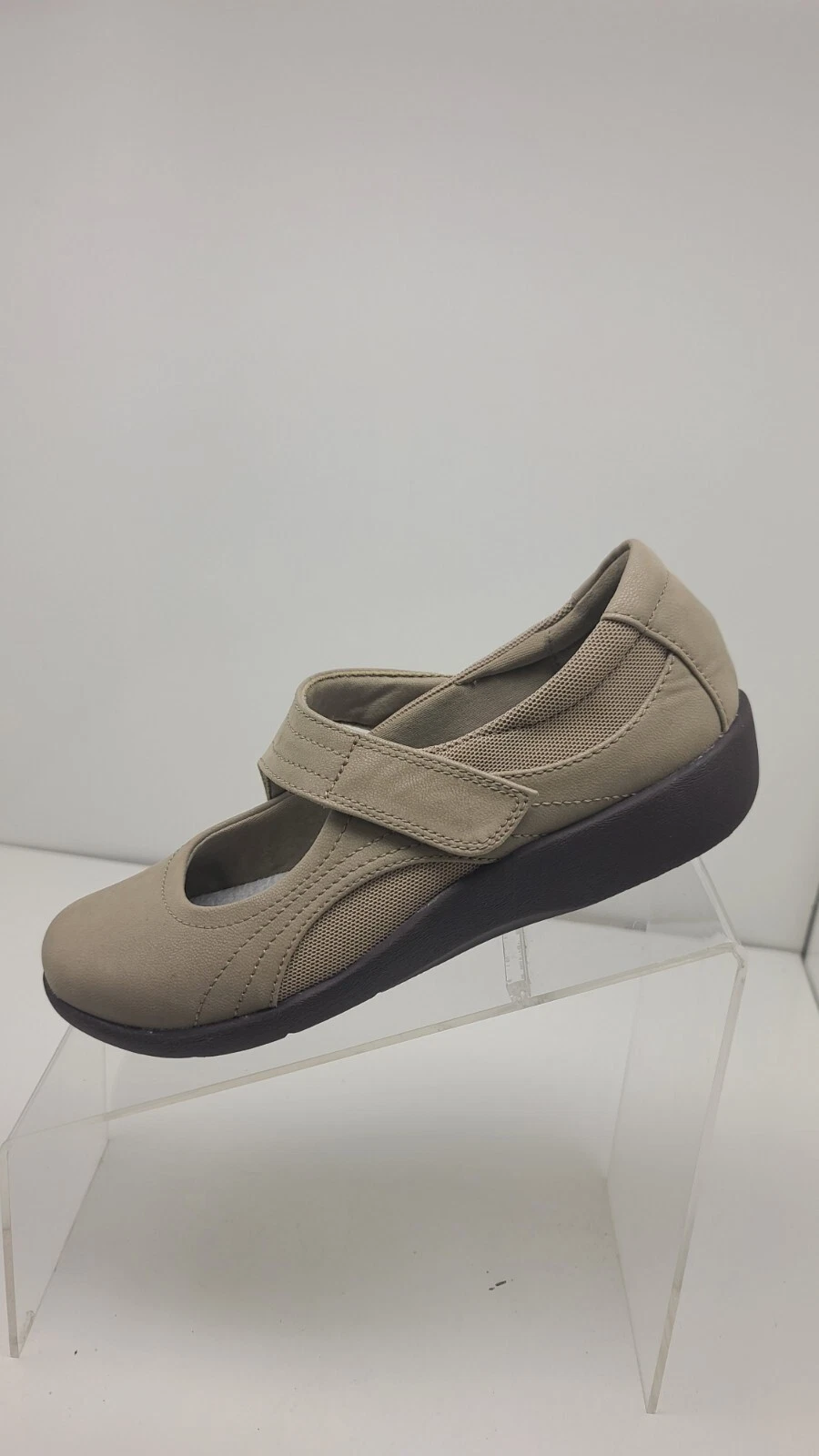 Scarpe basse CLARKS Cloudsteppers donna beige Sillian Bella Mary Jane taglia 6 M