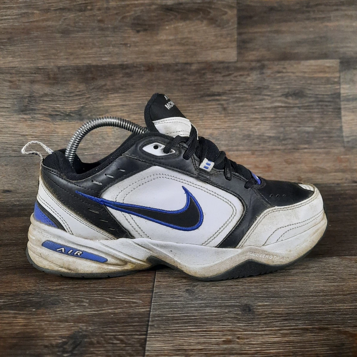 Nike Air Monarch IV 4 Men s Size 8.5 W Sneakers Shoes White Black