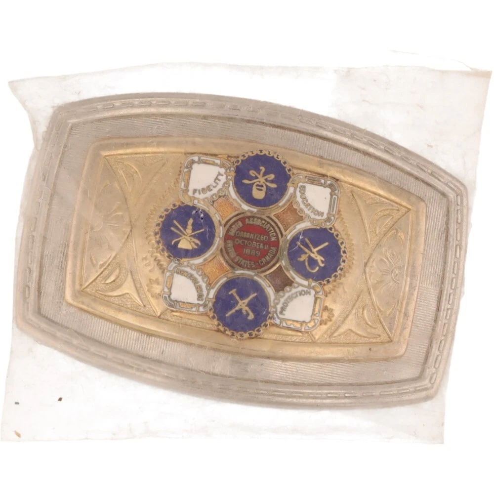 Pipefitter belt buckle top