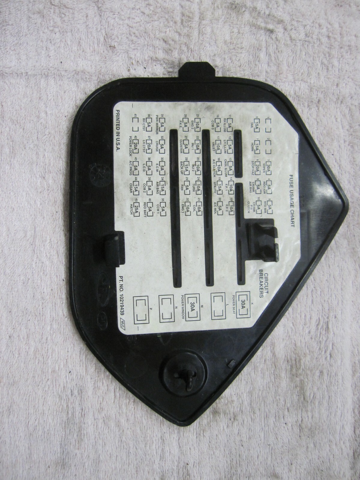 Corvette C4 Right side dash fuse panel door cover assembly & knob latch