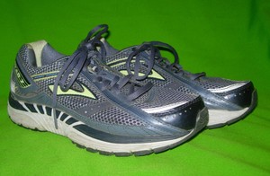 brooks dyad 7 womens brown