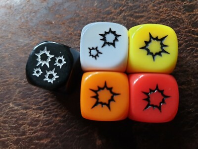 5x Würfel Batman Monolith Spiele Brettspiel Figur & Karte Kickstarter 