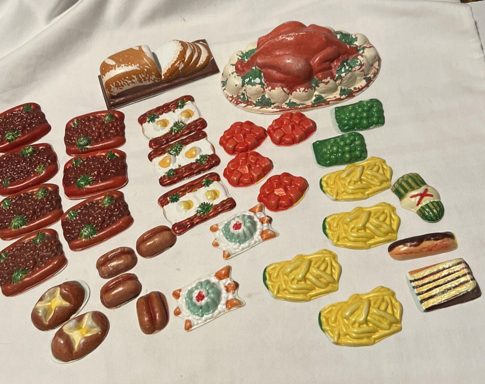 Flat Plastic Food Toy Pretend 33 Pieces Child Play Kitchen