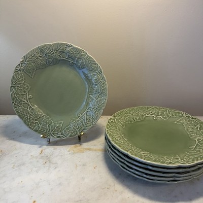 Vintage Set 6 Bordallo Pinheiro Portugal Green Oak Leaf Plate 8  Round Majolica