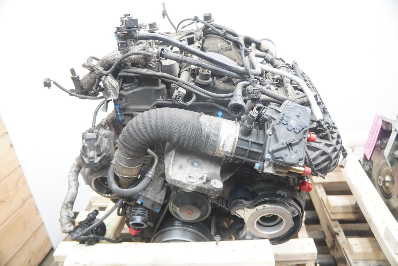 1.5L Turbocharged I-3 Engine Motor Dropout (B38) Assembly OEM BMW i8 2014-17