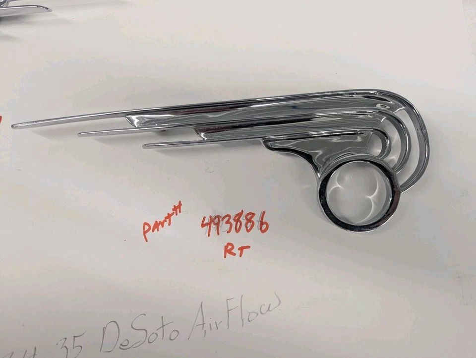 35 DeSoto Airflow Fender Skirt Emblems Chrome Excellent Chrome Rare Set - Image 3 of 4