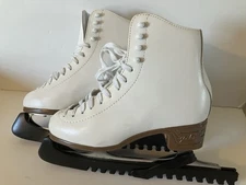 Jackson Artiste Womens Size 6 Ice Skate 1690 Made in Canada MK Blade