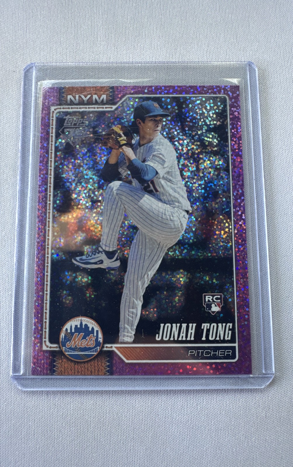 2026 Topps Series 1 - Jonah Tong #4 Pink Holo Foil (RC)