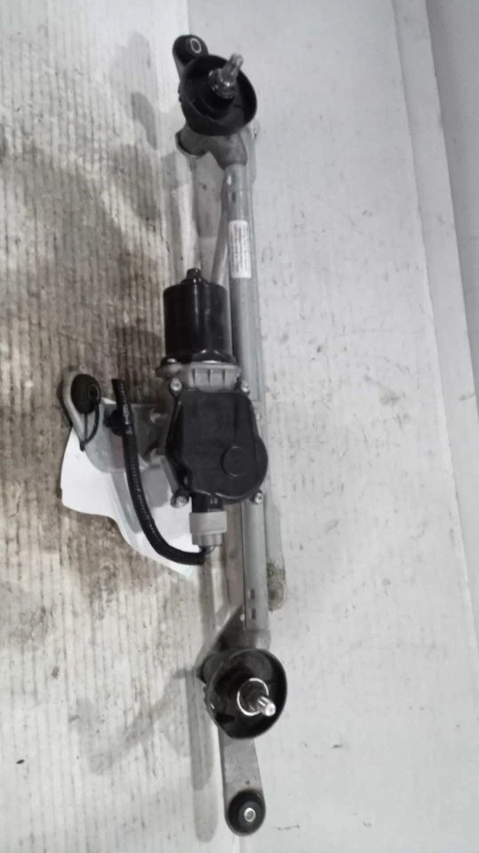 Windshield Wiper Motor Fits 19-20 INFINITI QX50 549365 - Image 2 of 4