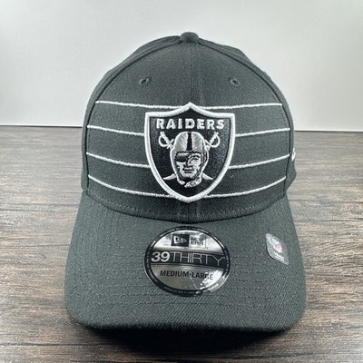 Las Vegas Raiders NFL, New Era 39Thirty Med/Lg hat, flex fit, Black/silver, NWT