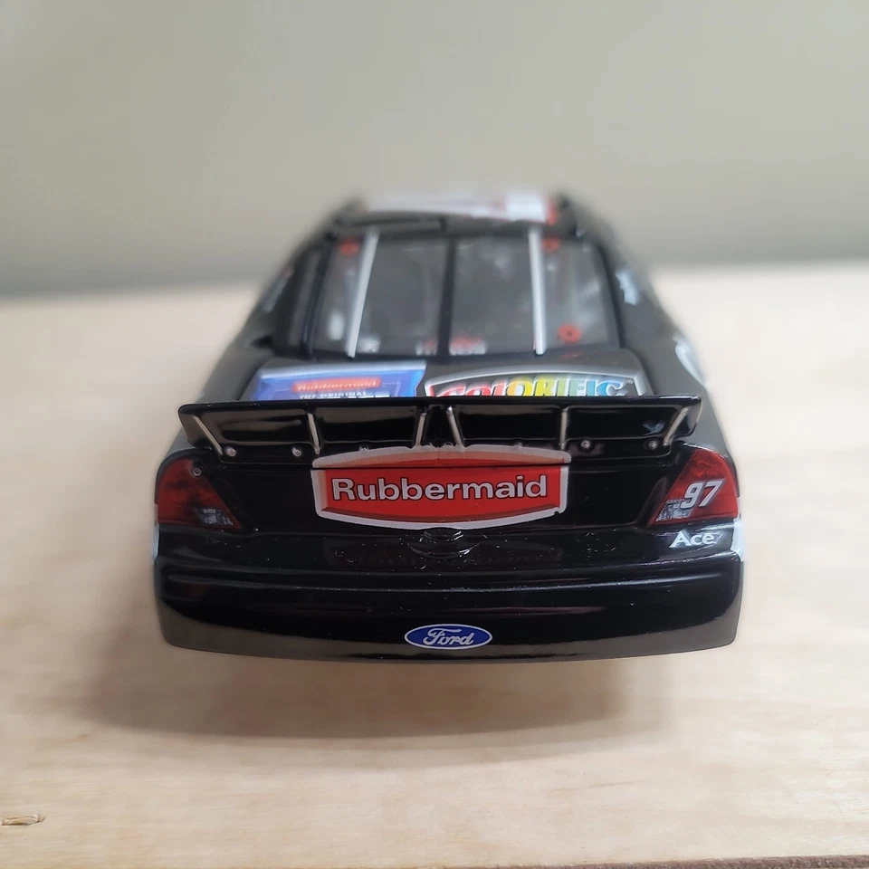 Kurt Busch #97 Rubbermaid 2002 Team Caliber Owners Series 1/24 Diecast Foto 2 de 4