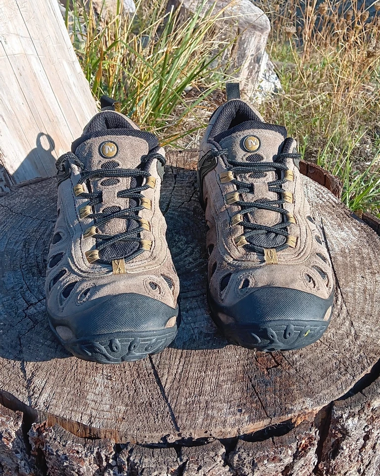 Sapatos de caminhada masculinos Merrell tamanho 11 forrado Gortex - Imagem 2 de 4