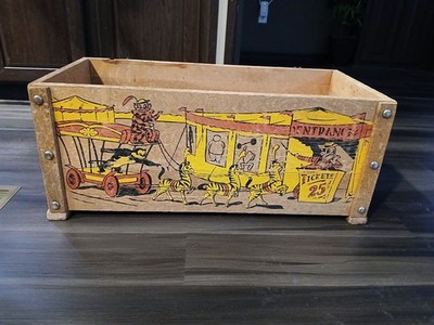 vintage used circus themed wooden toy box no lid