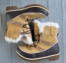 Sorel Youth Tivoli II Waterproof Kids Snow Boots Girls US 3 Euro 34