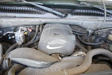 GMC SIERRA 1500 PICKUP Engine 4.8L (VIN V, 8th digit) 01 02 Motor Longblock OEM