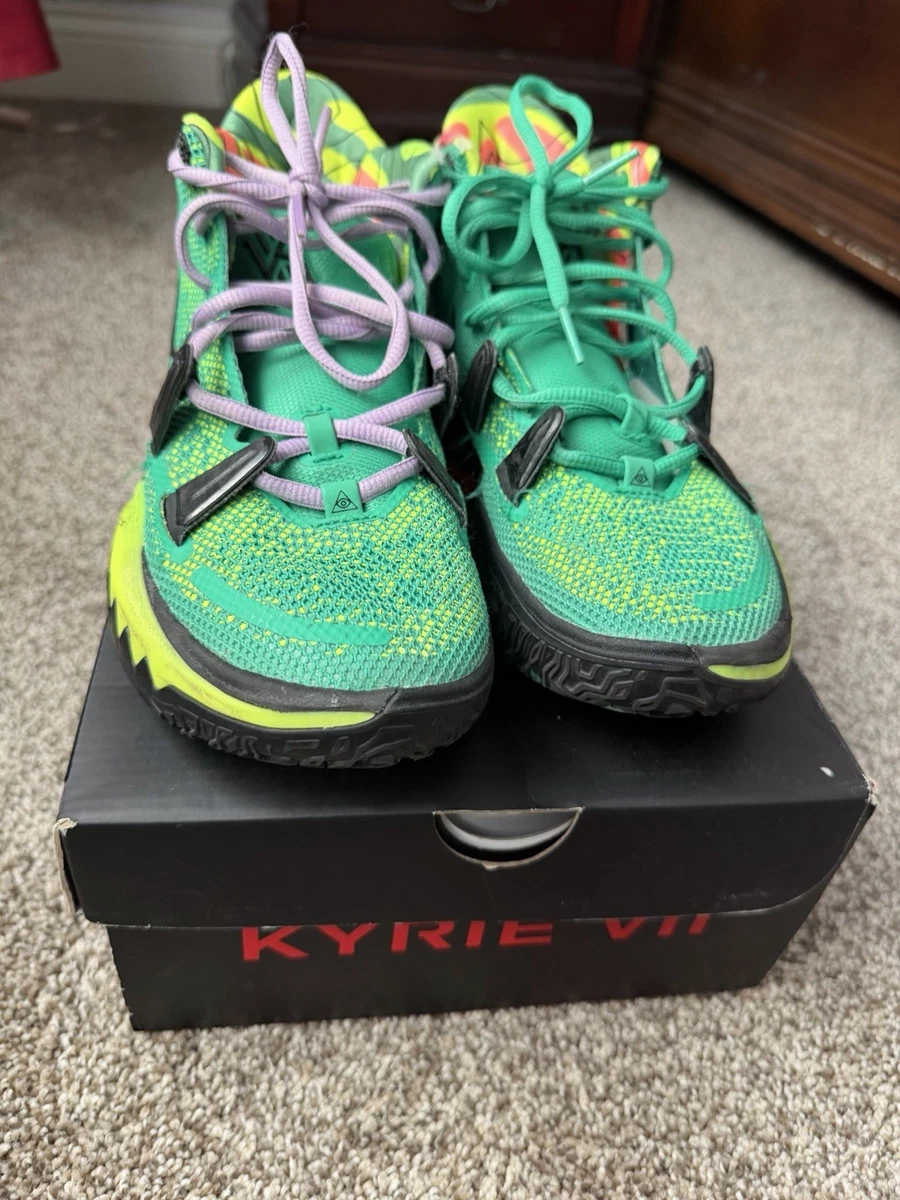 Preços baixos em Nike Kyrie 7 Multicoloured | eBay
