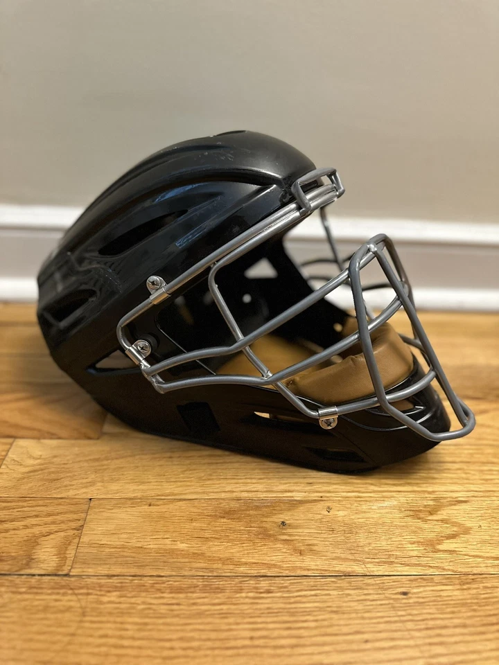 Under Armour Adult Catcher Helmet Foto 3 de 4