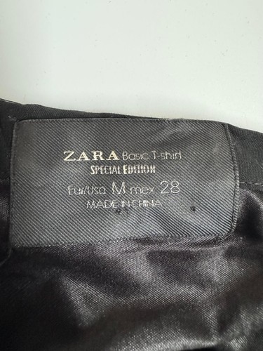 Top cuadrado de lentejuelas negro ZARA talla M mediano - precioso, mangas batwing - Imagen 4 de 4