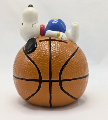 1958 1966 United Features Syndicate Snoopy on Basketball Keramik Bank - Bild 2 von 6