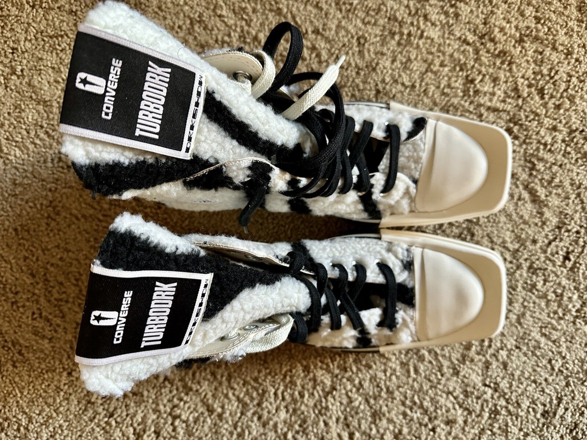 Size 8.5 - Rick Owens DRKSHDW TURBODRK x Converse 70 Zebra Size 8.5 - Rick Owens DRKSHDW TURBODRK x Converse 70 Zebra