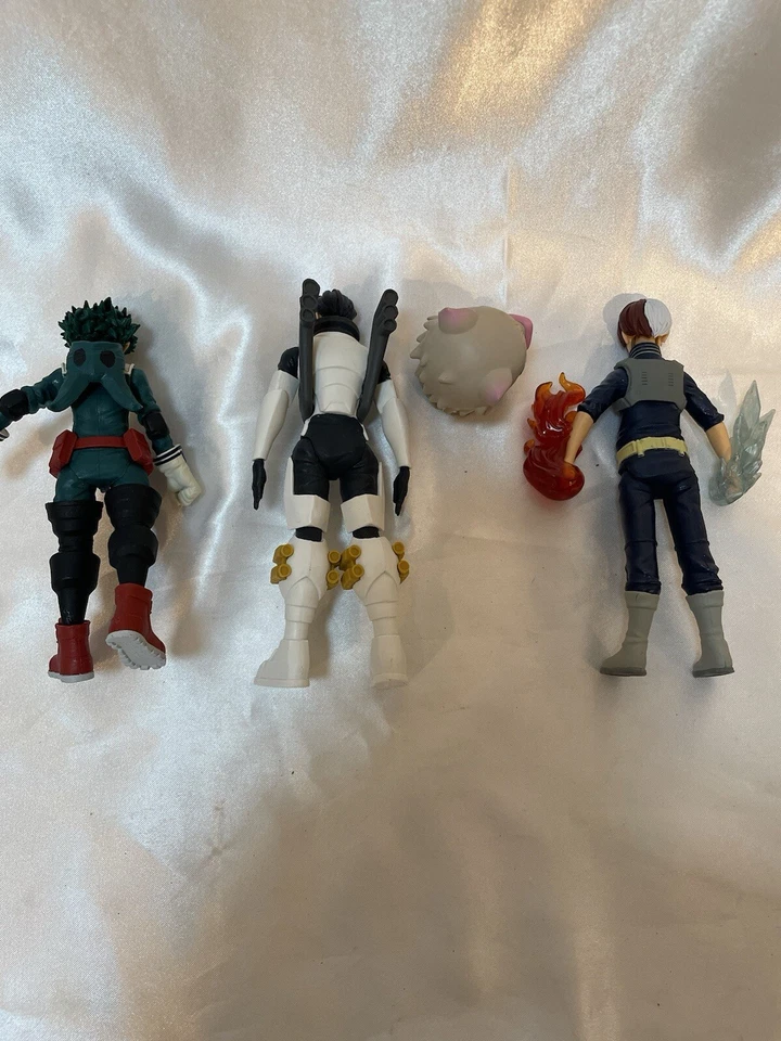 Lote de 4 figuras McFarlane My Hero Academia 2021 Demon Slayer My Hero Izuku Foto 3 de 4