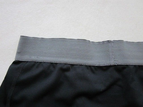SET BESTEHEND AUS 2 MIZUNO DAMEN-VOLLEYBALLSHORTS MIT FLACHER VORDERSEITE SCHWARZ XS - Bild 6 von 6