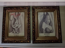 2 fotos vintage firmadas por Jessica y Roger Rabbit con marco de metal Granate Studios
